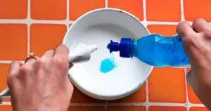 6 usos alternativos de pasta de dente