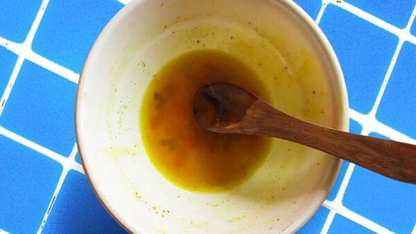 Adeus pêlos faciais, com apenas 2 ingredientes você pode eliminar definitivamente o problema