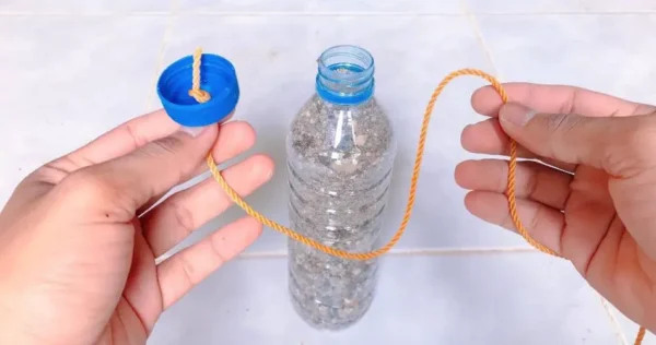 Amarre um barbante na tampa da garrafa: o truque do hotel 5 estrelas
