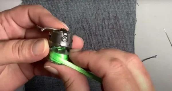 Bordar com fitas de seda, com esta técnica você só precisa de 5 minutos: muito fácil