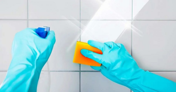 Como limpar azulejos de banheiro? Este ingrediente mágico faz brilhar