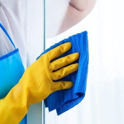 Como você limpa janelas sem deixar marcas? Dicas e receitas naturais