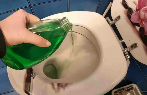 Dicas simples e econômicas para manter seu banheiro em perfeitas condições durante uma semana inteira.