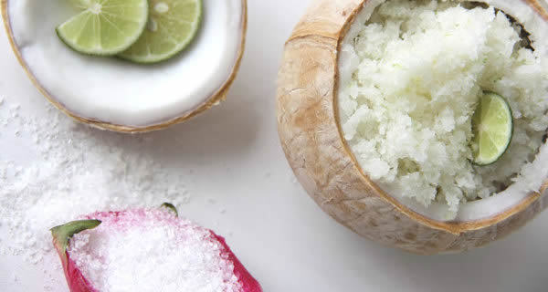 Esfoliante DIY à base de limão e sal