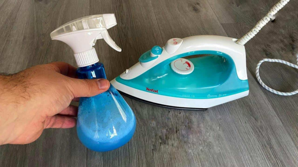 Graças a este produto você não vai mais passar roupa em casa: adeus aos vincos