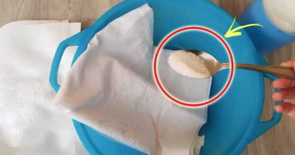 Kit sujo e amarelado, o remédio para branquear sem precisar lavar na máquina de lavar