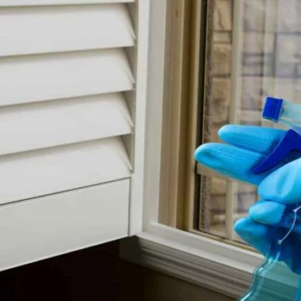 Persianas cheias de poeira, como tirar em 2 minutos: água é inútil