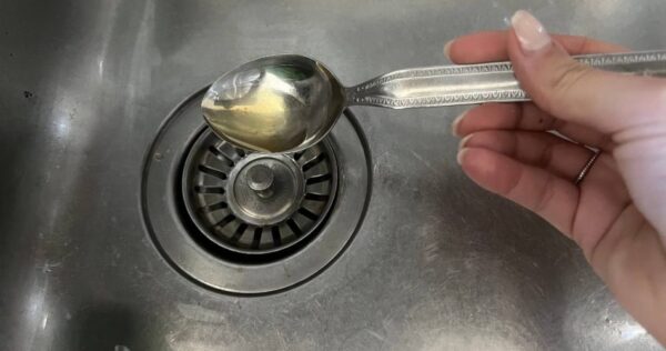 Por que você deve jogar fora todo mês em casa: você vai economizar muito dinheiro