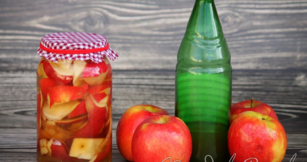 Vinagre de maçã caseiro: fácil, rápido e barato!