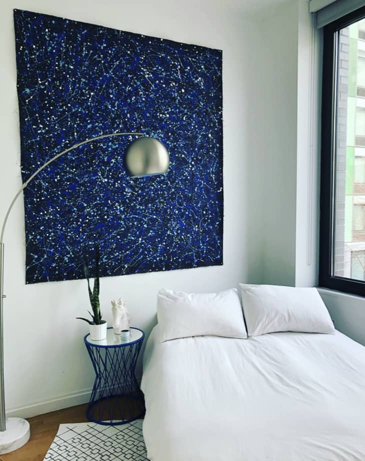 Mitternachtsblau, Schwarz und Weiß