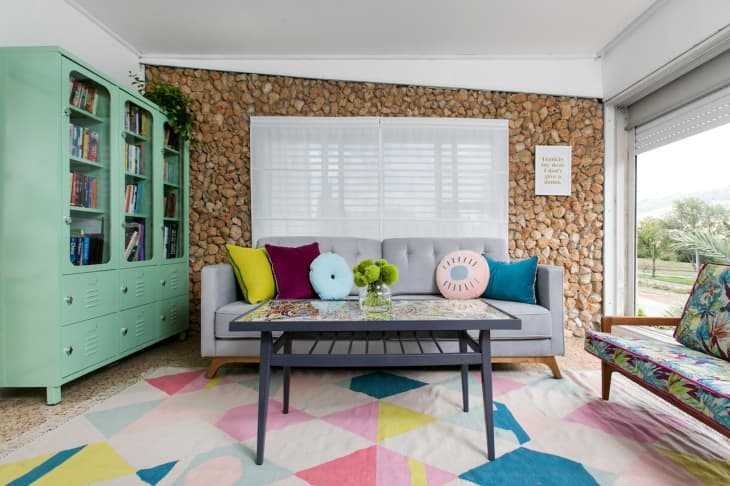 Hellblau, Mintgrün und leuchtendes Gelb