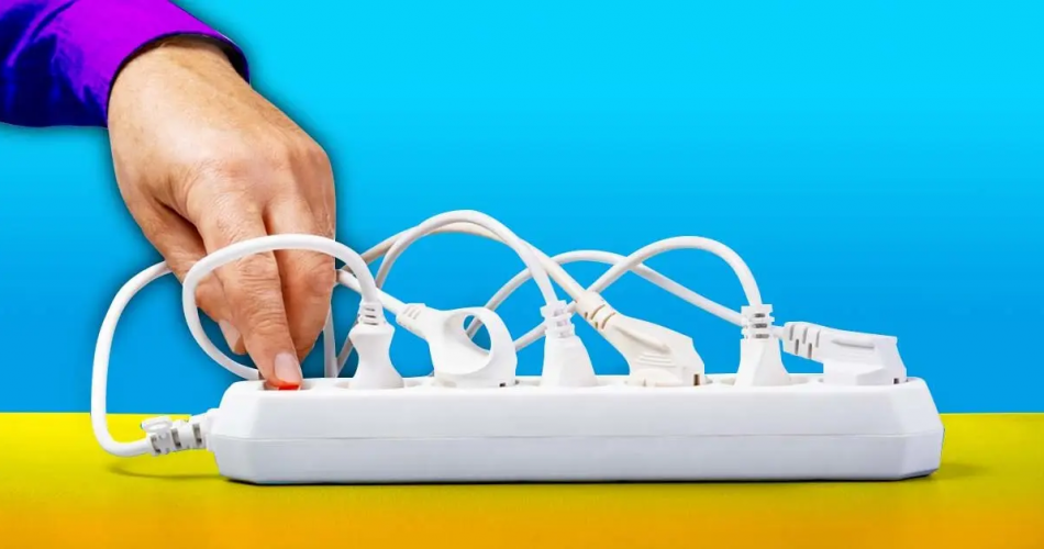 3 Geräte, die Sie nachts ausstecken müssen, um Ihre Stromrechnung zu senken