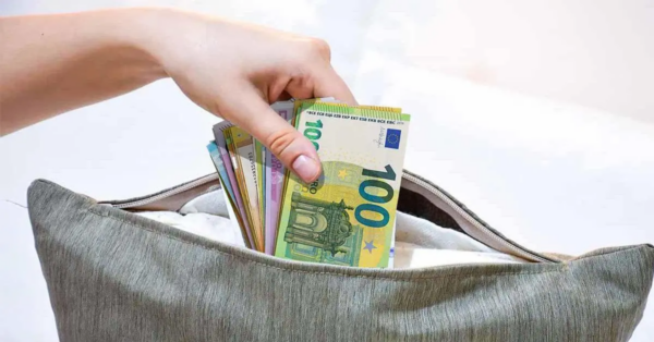 7 Ideen für Verstecke, um Ihr Geld zu Hause zu verstecken