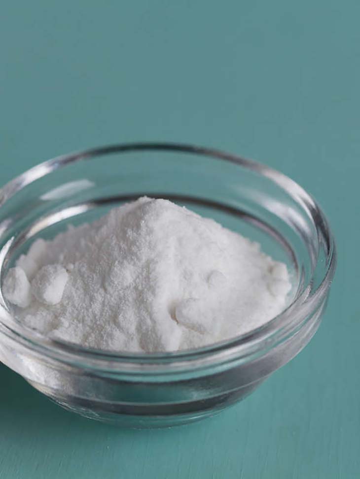 7 geniale Tricks, um Gerüche zu beseitigen und das ganze Haus mit Backpulver zu parfümieren 4 Behälter mit Backpulver