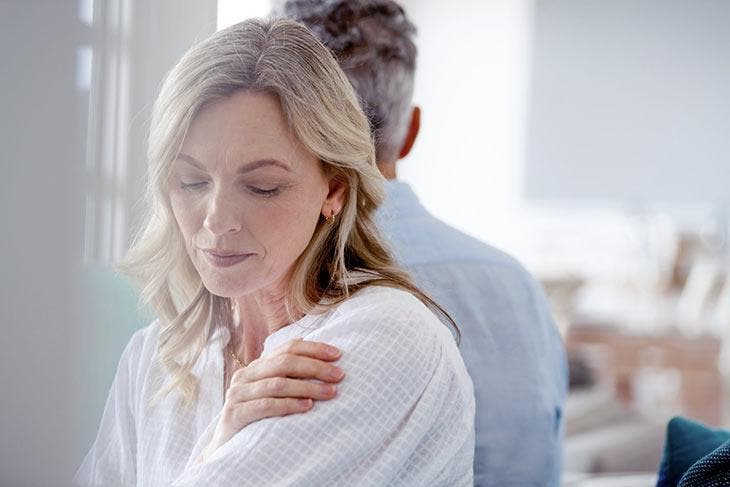 Ab welchem Alter verlieren Frauen ihre Libido und brauchen Männer nicht mehr? 2 Verwirrung bei einem Paar