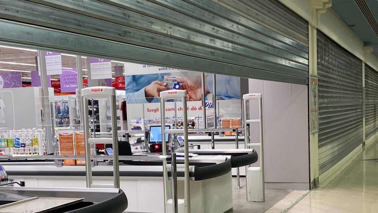 Supermarkt schließt seine Pforten