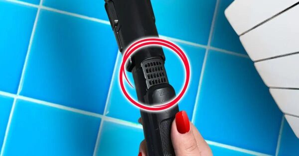 Das Vakuumgriffloch hat eine besondere Funktion: Es ist entscheidend für die Reinigung