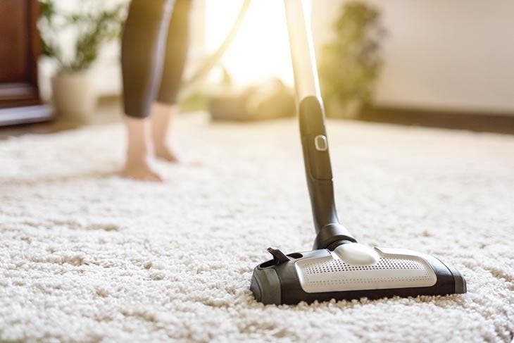 Verwenden Sie den Staubsauger