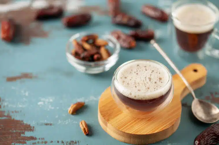 Dattelsteinkaffee: das wohltuende Zero-Waste-Rezept