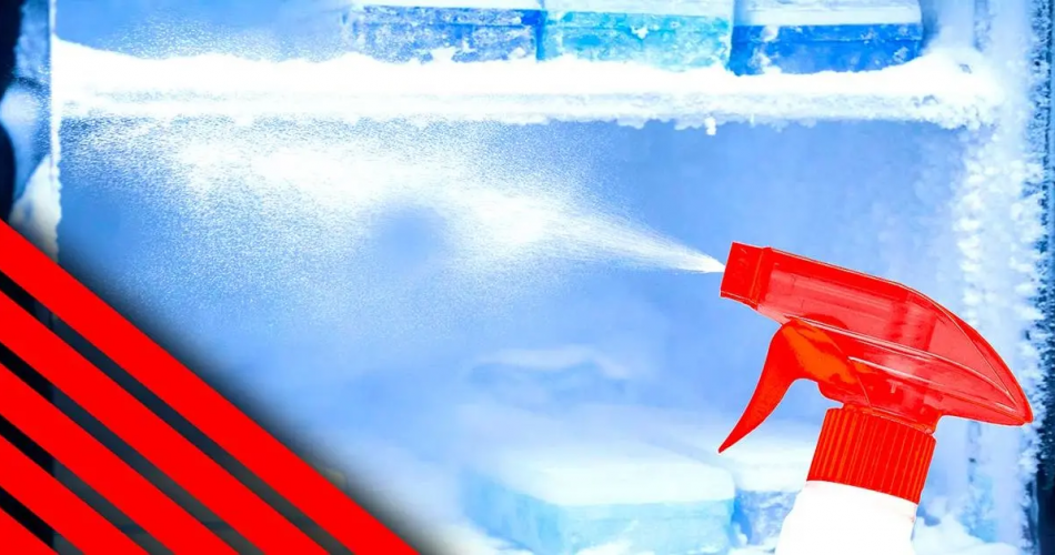 Der Trick, Eis aus dem Gefrierschrank zu entfernen. Verwenden Sie einfach eine Zutat aus Ihrer Küche