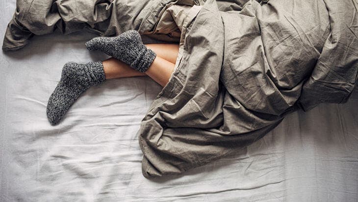 Der geniale Trick, um die Füße zu wärmen, wenn es kalt ist 3 Ein Trick, um die Füße zu wärmen