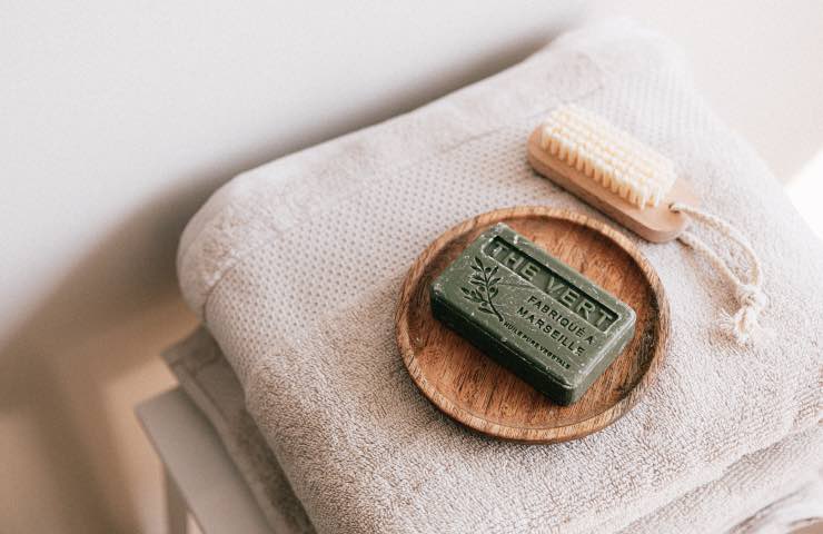 wie man saubere Kleidung trocknet