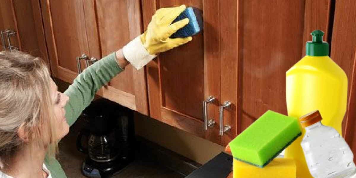 Die effektivsten Methoden, um Fett von Küchenschranktüren zu entfernen!