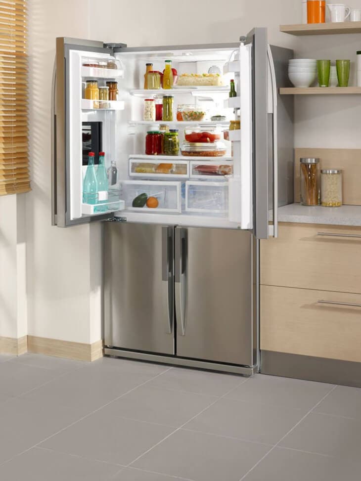 Lassen Sie einen Verschluss über Nacht im Kühlschrank – das ist die perfekte Lösung für dieses Küchenproblem 3 Kühlschrank 14