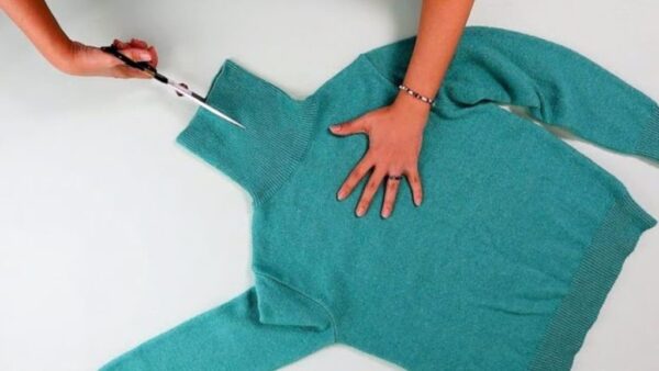Erstickender Rollkragenpullover, in 5 Minuten finden Sie die Lösung: So lösen es die Schneider