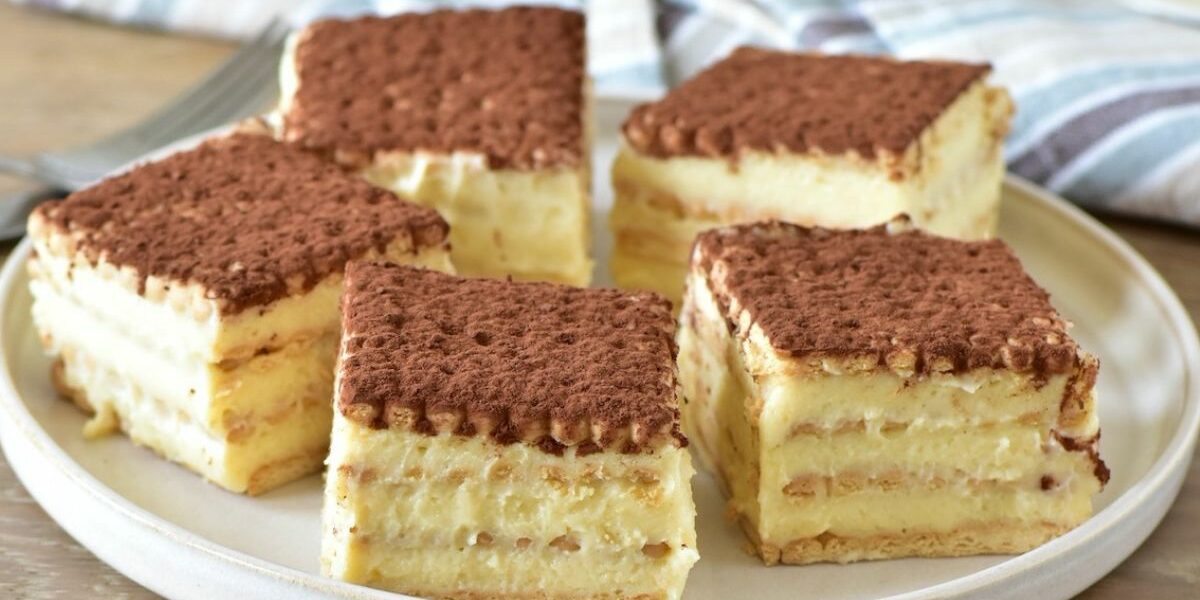 Kuchen mit Butterkeksen und Konditorcreme – einfaches und köstliches Rezept