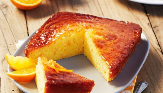 Kuchen mit Orangen