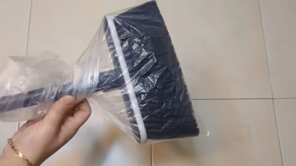 Legen Sie 1 Plastiktüte in den Besen: Der Boden wird nie wieder derselbe sein