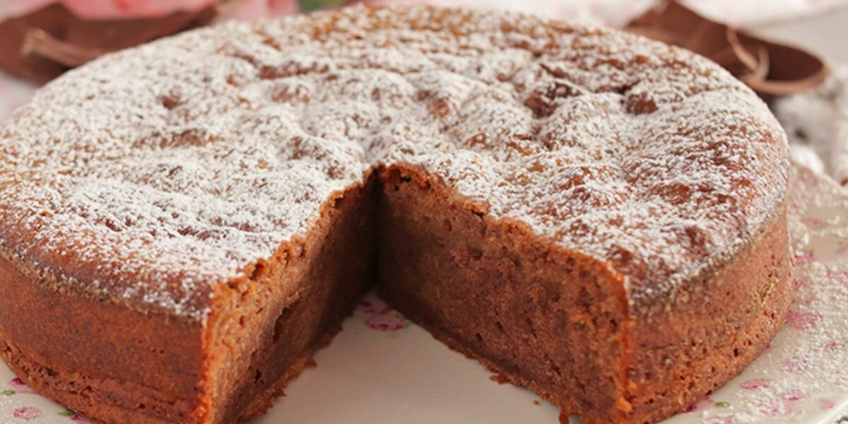 Moelleux au chocolat au lait sehr einfach herzustellender Kuchen