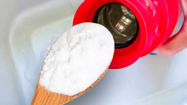 Schluss mit stinkender Thermoskanne: Befreien Sie sich von Kaffeegeruch mit diesem kraftvollen Mittel