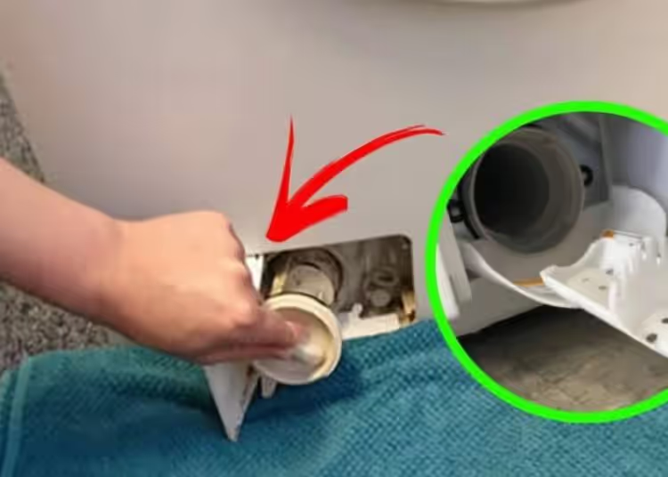 So reinigen Sie den Filter Ihrer Waschmaschine richtig