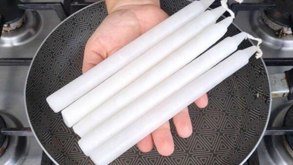 Stellen Sie 5 Kerzen in eine Pfanne – Sie werden vom Ergebnis absolut begeistert sein