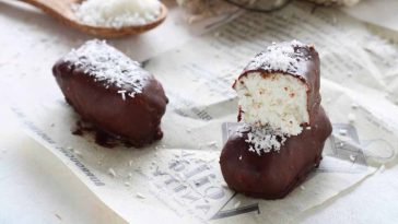 Tassenkuchen-Brownie: ein unwiderstehlicher Snack, der im Handumdrehen zubereitet ist