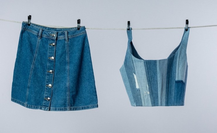 Brillante Tücher mit Lorbeer