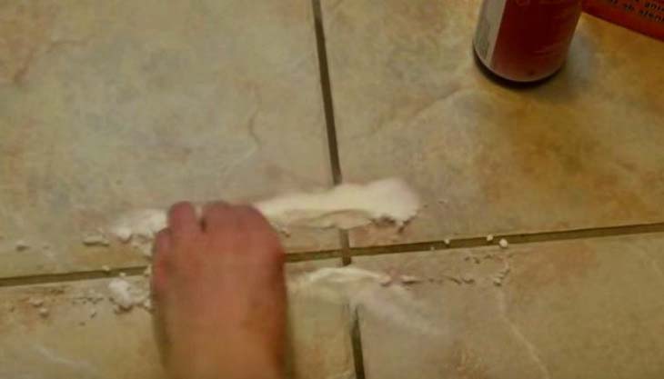 Verwandeln Sie Ihre schmutzige Küche mit diesen 7 Reinigungstipps 7 in einen sauberen Ort Backpulverfliesen