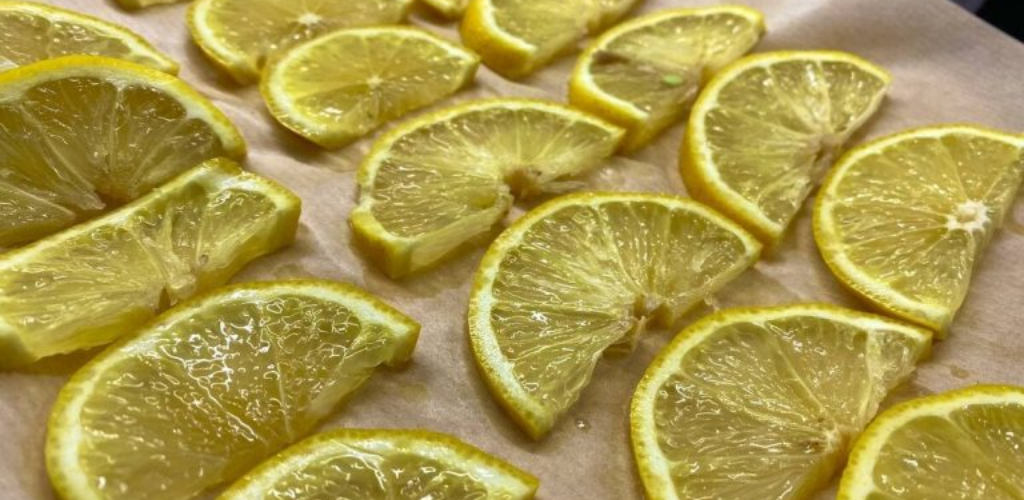 Warum friere ich frische Zitronen ein? Ich nenne Ihnen drei gute Gründe