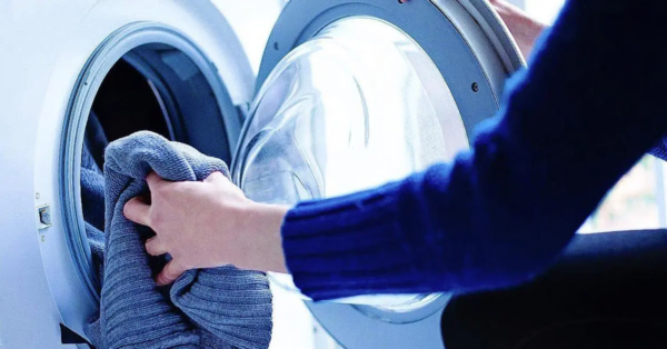 Warum ist es nicht empfehlenswert, Badematten in der Waschmaschine zu waschen?