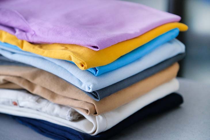 farbige Kleidung waschen