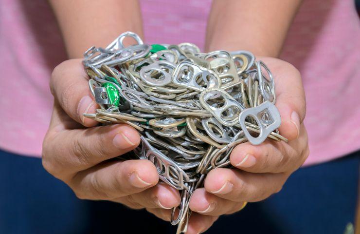 Optimieren Sie den Platz im Kleiderschrank