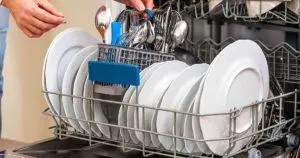 Welche Utensilien sollte man nicht in die Spülmaschine geben?