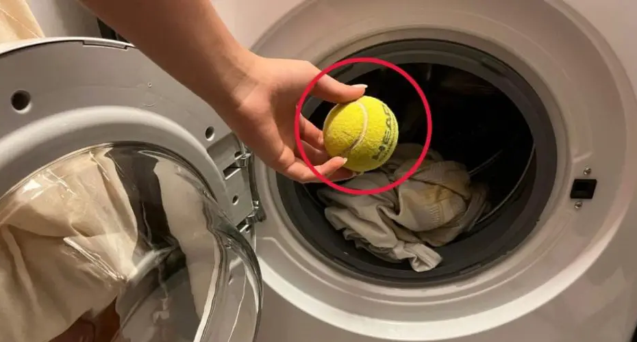 Wenn man einen Tennisball in die Waschmaschine steckt, ist das, was mit der Kleidung passiert, eine Sensation