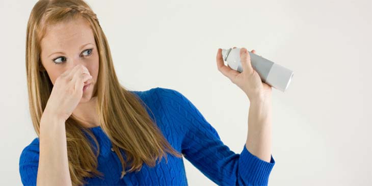 schimmeliger unangenehmer Geruch