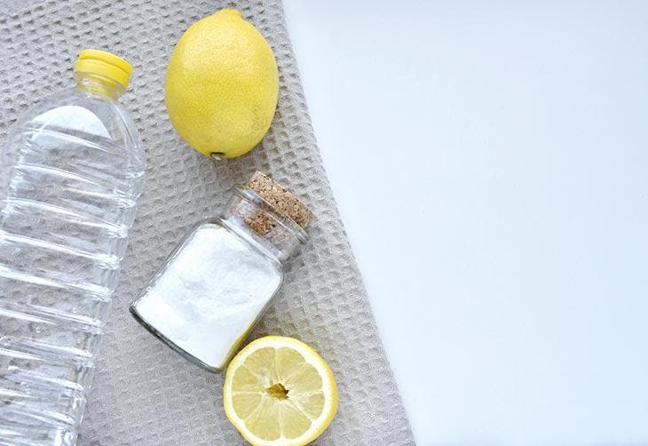 Wie kann man mit weißem Essig in der Waschmaschine Geld sparen? 3 Natürliche Produkte