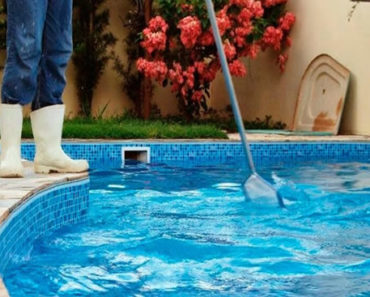 Wie man den Pool reinigt, um die Ankunft des Sommers zu nutzen