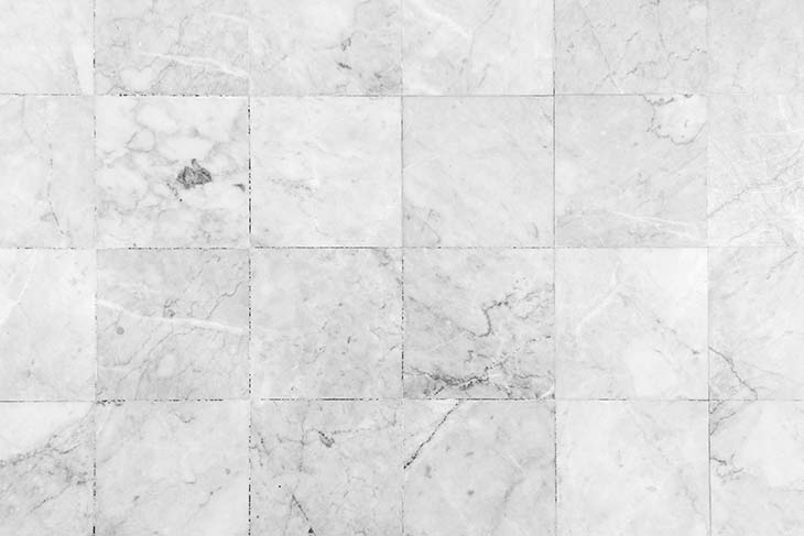 Wie verhindert man mit Essig Schmutz an den Küchenwänden? 3 Keramik