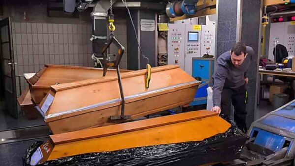 Wissen Sie, was nach der Einäscherung passiert? Sie könnten sprachlos bleiben